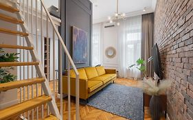 Selah Residence
